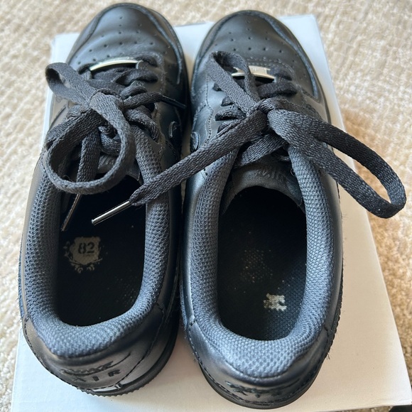 Nike Kids Air Force 1 Sneakers - Picture 6 of 8